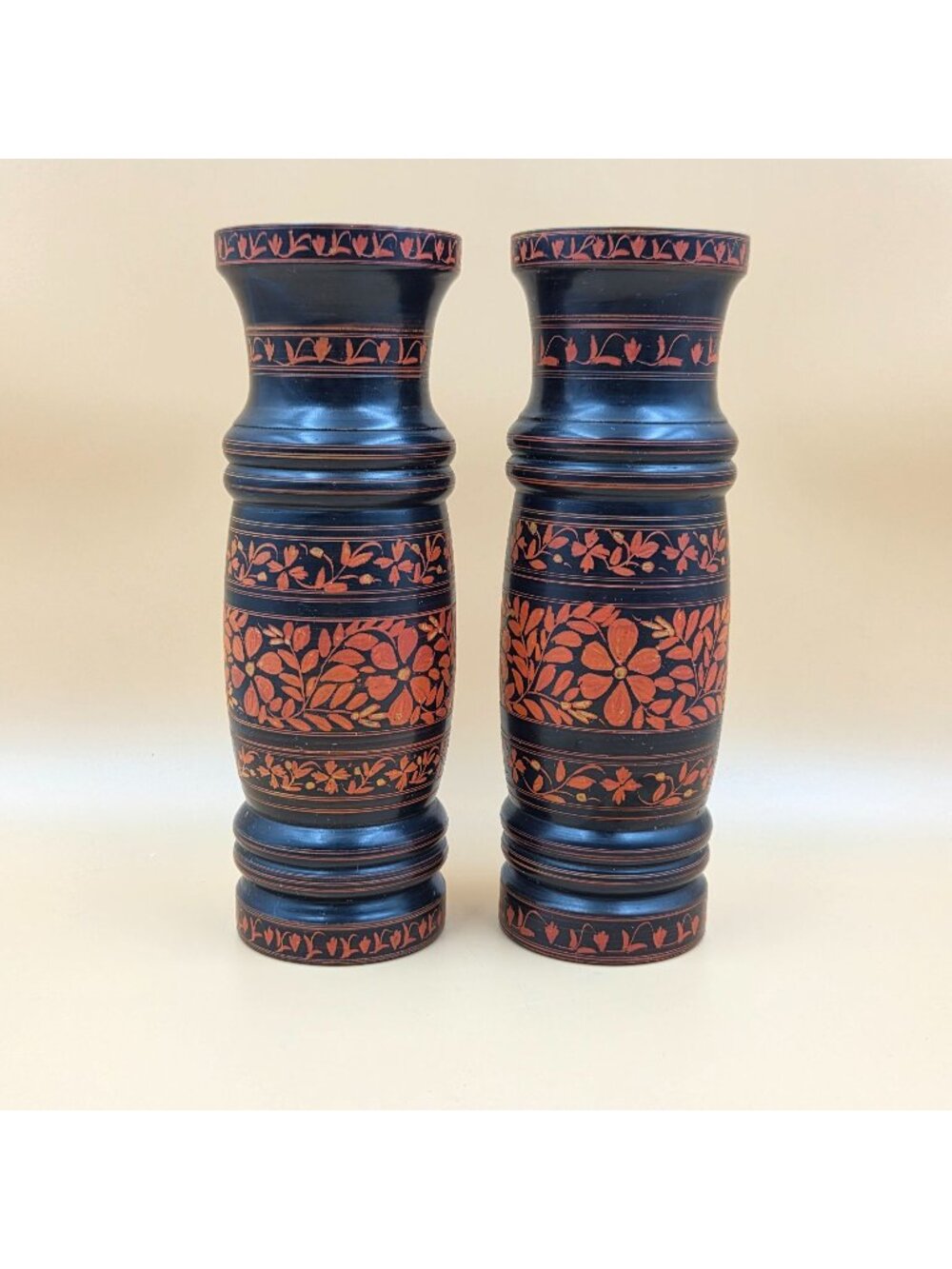 Vintage Hand Painted Wood Floral Finial Style Black Red Pair